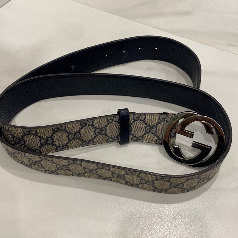 Gucci belt